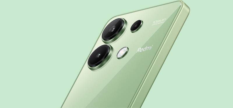 O Redmi Note 13 possui três câmeras traseiras, sendo o principal de 108 MP.