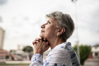 Refletir é sobre pensar. Escolha uma frase reflexiva para o seu status e compartilhe conhecimento!(Fonte: GettyImages)