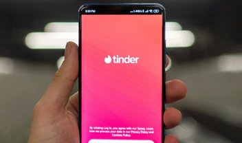 Homem afirma que usou ChatGPT para conversar com mais de 5 mil mulheres no Tinder