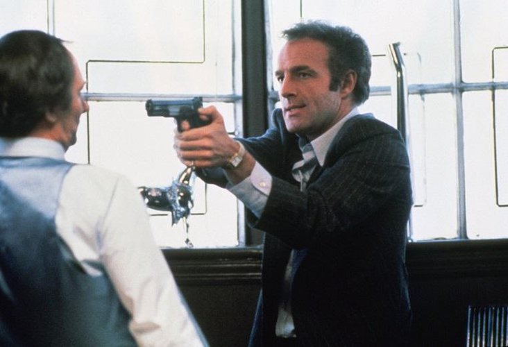 O clássico cult que influenciou diretamente a produção de Heat, também do diretor Michael Mann.