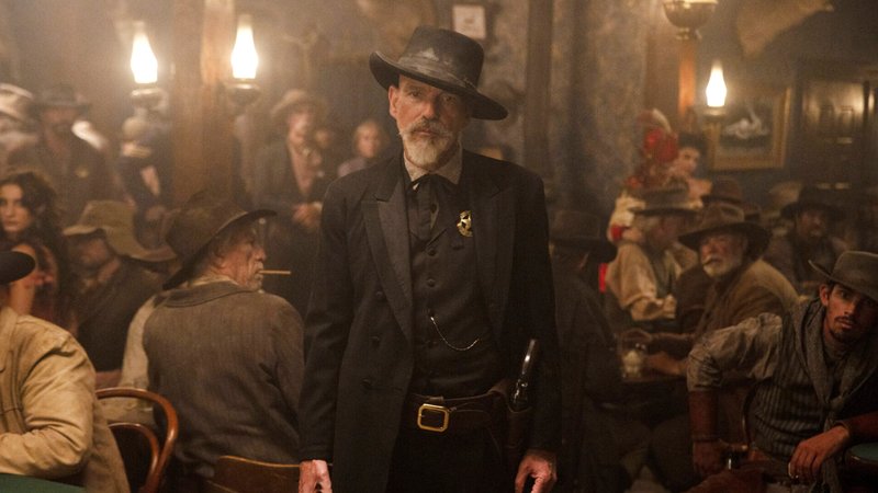 A estrela de Landman, Billy Bob Thornton, na série 1883, spin-off de Yellowstone