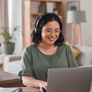 Imagem de Como receber salário trabalhando para empresas dos EUA? Veja dicas