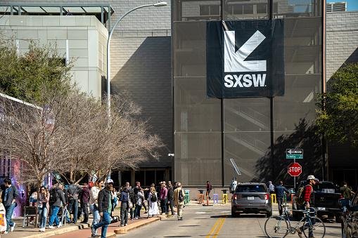 A IA terá focos nos debates do SXSW 2024.