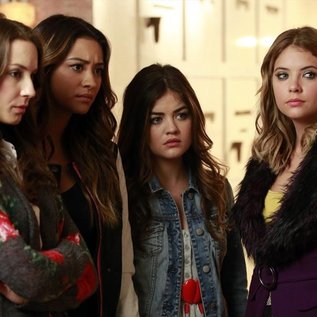 Imagem de Pretty Little Liars: quem é A? Entenda definitivamente o final da série teen