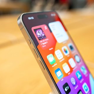 Imagem de Usuários de iPhone 15 reclamam de falhas constantes no Bluetooth