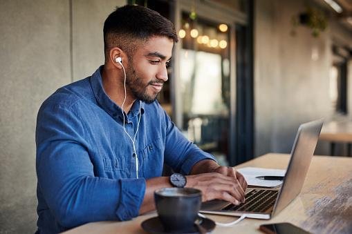 Conheça dezenas de atalhos no Windows que podem melhorar sua produtividade. (Fonte: GettyImages/Reprodução)