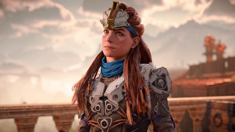 Aloy, uma caçadora habilidosa, é uma personagem memorável e inspiradora em vários jogos.