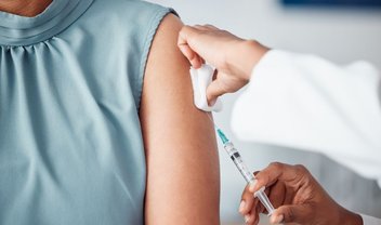 Governo brasileiro irá monitorar postagens antivacina em redes sociais; entenda