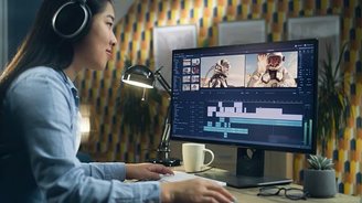 Invista em cursos de softwares de edição de vídeo, como Adobe Premiere Pro.