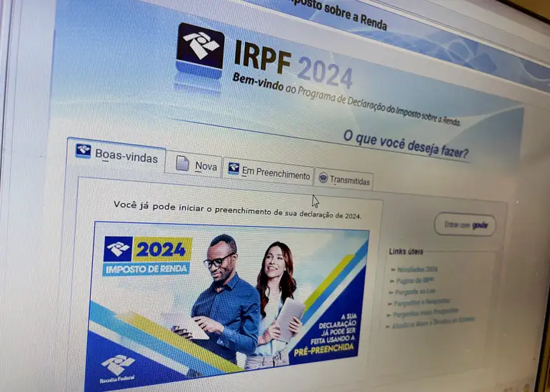 Baixe os aplicativos ou acesse o site do Imposto de Renda sempre pelos canais oficiais.