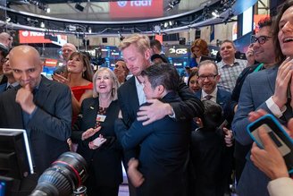 Steve Huffman, co-fundador e CEO do Reddit durante o IPO. (Imagem: Getty Images)