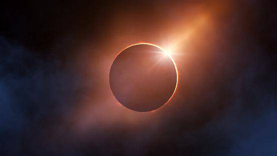 O último eclipse solar total ocorreu no Brasil em novembro de 1994, e o próximo está previsto para acontecer no dia 12 de agosto de 2045.