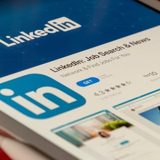 Imagem de LinkedIn: rede social profissional está investindo em games mobile próprios