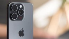 Imagem de: iPhone 16 Pro pode ter traseira de vidro colorido por infusão, aponta rumor