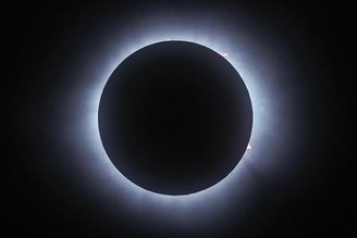 Eclipse solar total registrado na cidade de Mazatlan, no México.