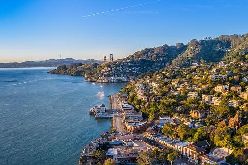 Baía de San Francisco tem alta adoção de veículos elétricos.