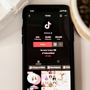 Imagem de 1º de Maio: relembre 7 trends sobre trabalho que ficaram em alta no TikTok