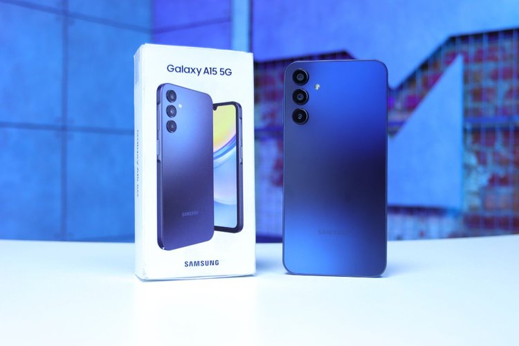 Galaxy A15 e caixa