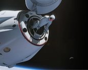 SpaceX apresenta novo traje para a primeira caminhada espacial privada