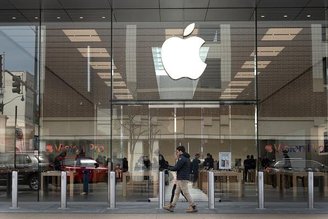 Apple estaria preparando chips para acelerar atividades com inteligência artificial em data centers.