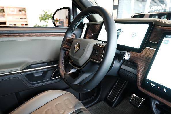 Os sistemas da Apple podem ser integrados aos carros da Rivian, conforme a especulação.