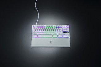 Razer Huntsman V3 Pro TKL White Edition