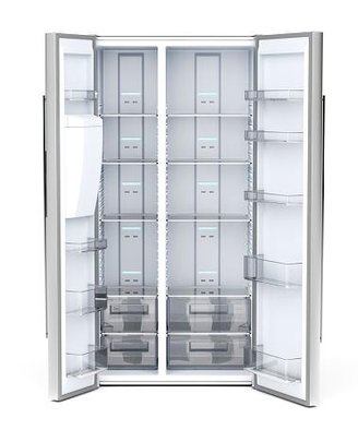 A geladeira Side by Side possui compartimentos mais estreitos.