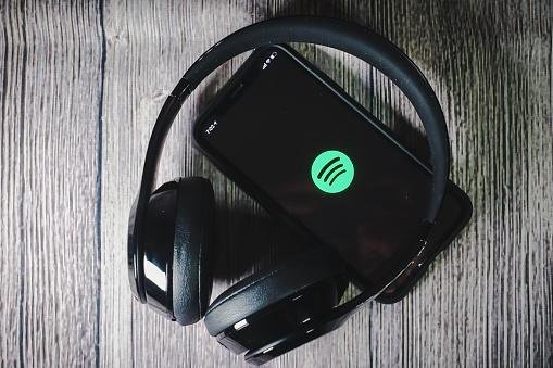 Em maio deste ano, o Spotify completa 10 anos de atuação no Brasil