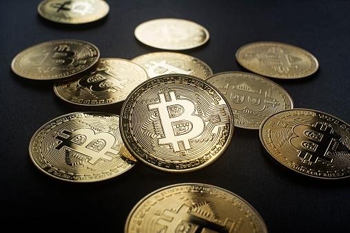 O bitcoin é um dos criptoativos disponíveis no serviço, neste primeiro momento.