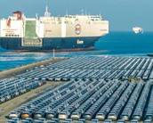 Brasil recebe navio próprio da BYD com capacidade de levar 7 mil carros