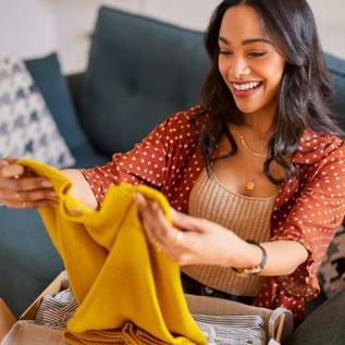 Imagem de Presenteie com estilo: confira cupons e descontos de até 74% em produtos Puma, Insider, ASICS e mais