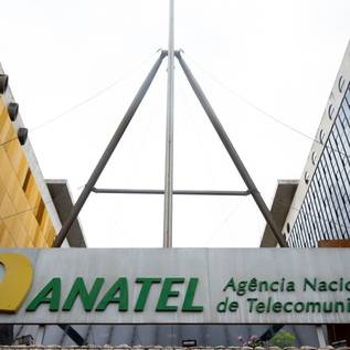 Imagem de Anatel lança plataforma para buscar ofertas de planos de celular, TV e internet; veja como usar