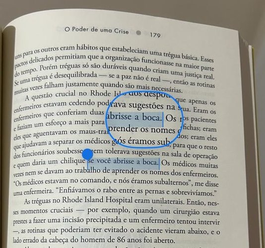 É possível selecionar somente um trecho mais específico da imagem para que seja selecionado.