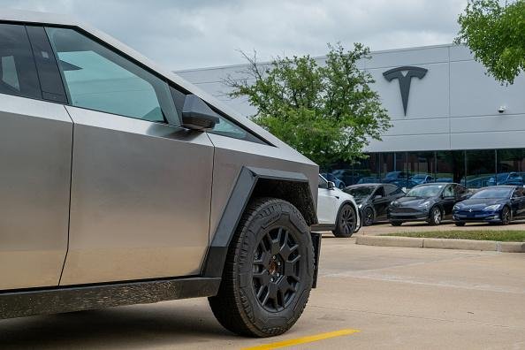 Novo veículo da Tesla vem equipado com o Tesla Armor Glass. (Fonte: Getty Images/Reprodução)