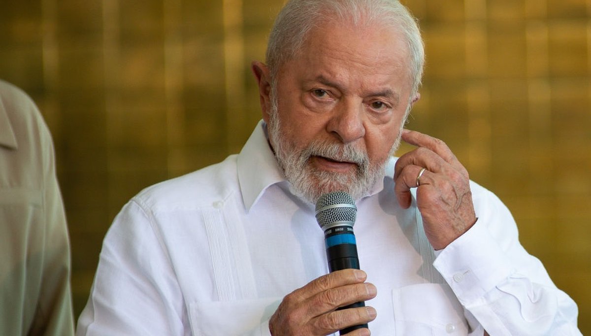 Lula critica imposto das 'blusinhas', mas reafirma que vai aprovar o projeto