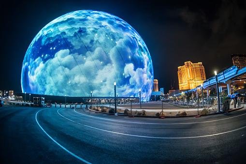 A Sphere de Las Vegas precisa de 150 GPUs Nvidia A6000 para exibir imagens de alta resolução. (Imagem: Getty Images)