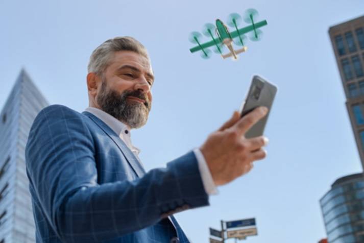 Ideia da Embraer é fornecer veículos para serviço de táxi aéreo por aplicativo. (Imagem: EVE Mobility/Divulgação)