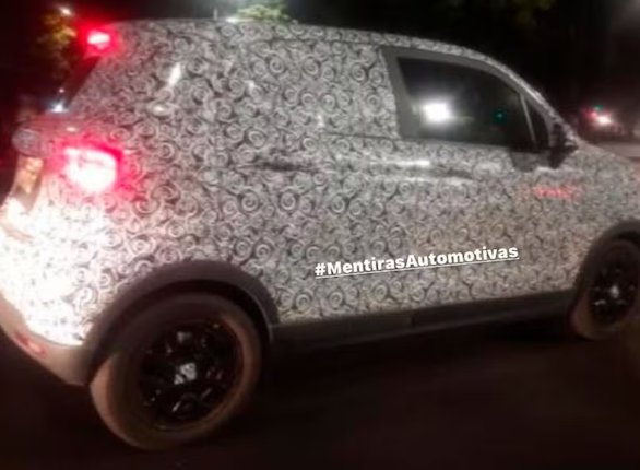 Uma unidade camuflada foi flagrada no Brasil e publicada no perfil Mentiras Automotivas.