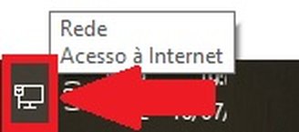 É preciso clicar no ícone de Rede para ter acesso a mais opções.