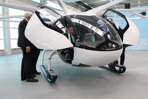 O táxi voador é tão seguro quanto uma aeronave comercial tradicional, segundo a Volocopter. (Imagem: Getty Images)