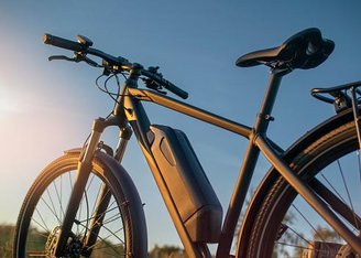 Bicicletas elétricas exigem manutenção adequada. (Imagem: Getty Images)