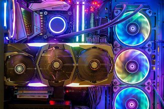 O overclock "força" os componentes da CPU para desempenharem uma melhor velocidade. (Fonte: GettyImages / Reprodução)