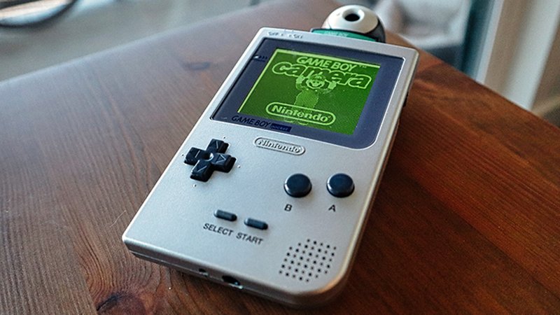 Game Boy Camera foi um acessório bem interessante de se ter na época que o portátil estava em alta.