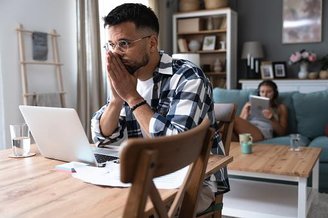 Os sites devem ter limites e restrições para combater o vício em apostas.  (Imagem: Getty Images)