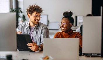 Mercado Livre oferece 7 mil bolsas de estudo em tecnologia para jovens; como se inscrever