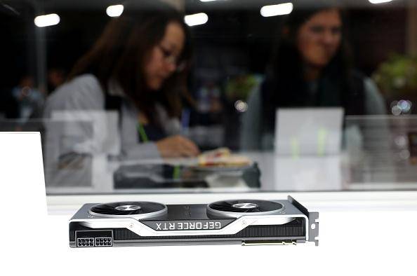 Nvidia estaria preparando uma nova RTX 4070 piorada para abrir espaço para a versão Super.