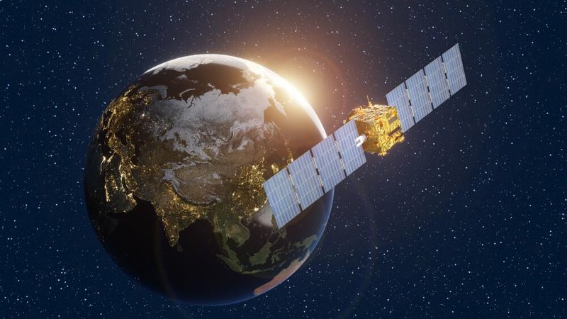 Satélites geoestacionários são maiores e mais pesados. (Imagem: Viasat/Divulgação)