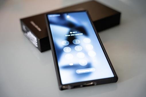 Programa quer tornar celulares da Samsung mais seguros. (Imagem: Getty Images)