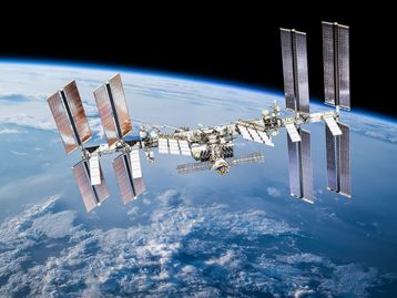 Astronautas da NASA podem ficar "presos" na ISS por até 8 meses devido à falha na Starliner