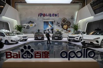 Os robotáxis da Baidu rodam sob a marca Apollo Go. (Imagem: Getty Images)